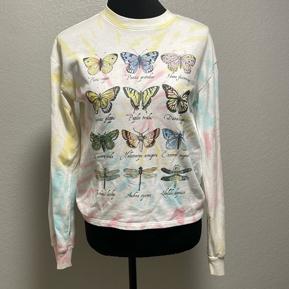 Freeze Pastel Colored Tie Dye Butterfly Printed Boho Crewneck Sweatshirt Small - Picture 2 of 7